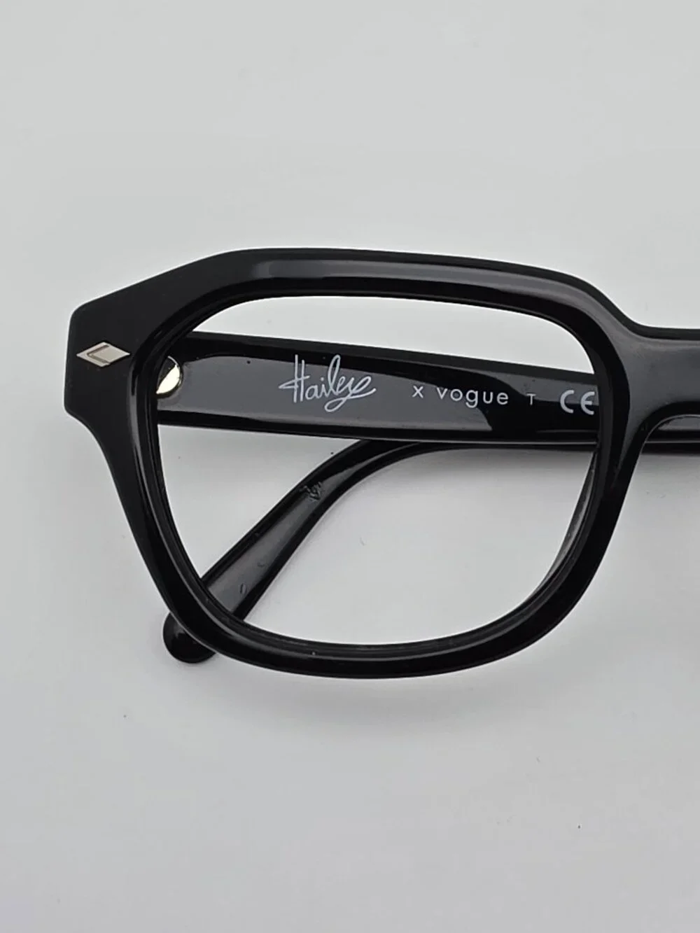 Vogue x Hailey Bieber VO5444-S W44/8G Black Sunglasses Frame w/ Case 52-18-135